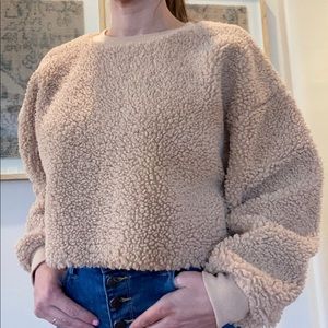 Cropped Sherpa style Wild Fable sweater size S